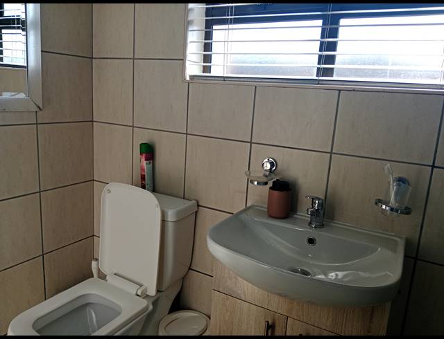 3 BEDROOM FREESTANDING FOR SALE IN SCOTTSVILLE